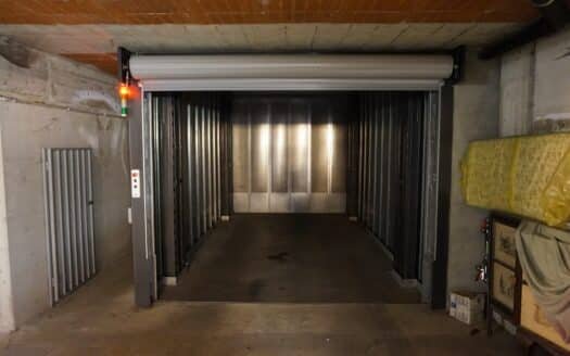 Affittasi posto auto