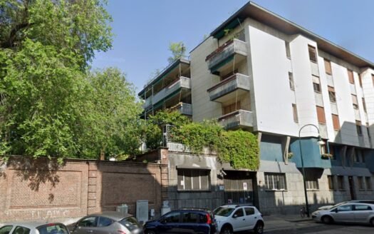 Crocetta – posti auto vendesi