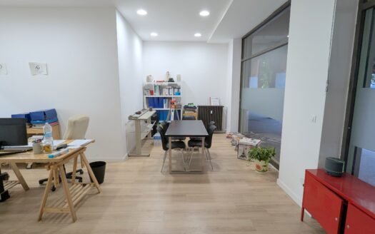 Collegno – Locale commerciale in ottime condizioni