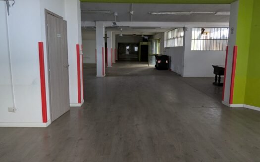 Santa Rita – grande metratura, locale commerciale