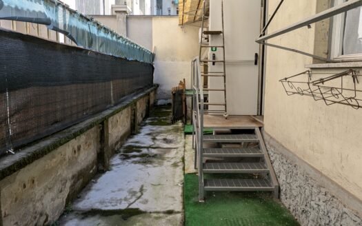 Santa Rita – grande metratura, locale commerciale