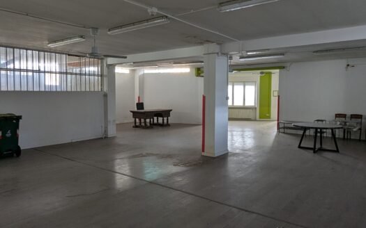 Santa Rita – grande metratura, locale commerciale