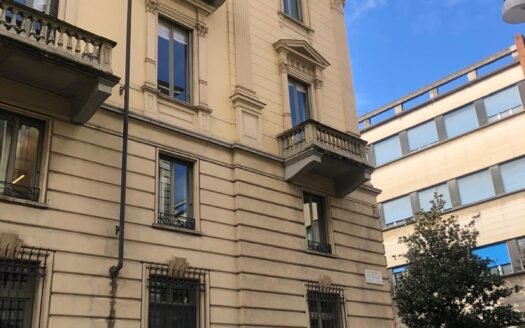 Piazza Solferino – prestigioso ufficio – epoca