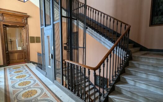 Piazza Solferino – prestigioso ufficio – epoca