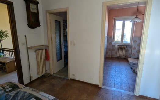 Chieri – via Cesare Pavese quadrilocale da ristrutturare