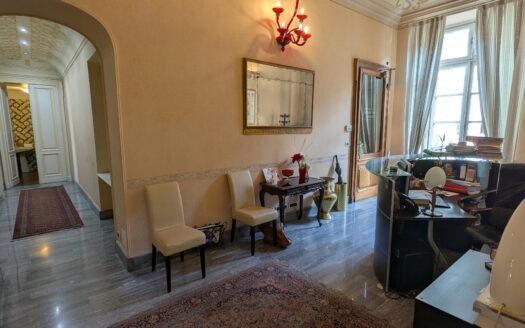 Piazza Solferino – prestigioso ufficio – epoca