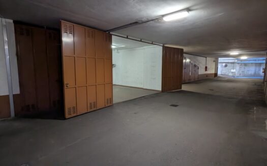 Via Monza – box auto doppio