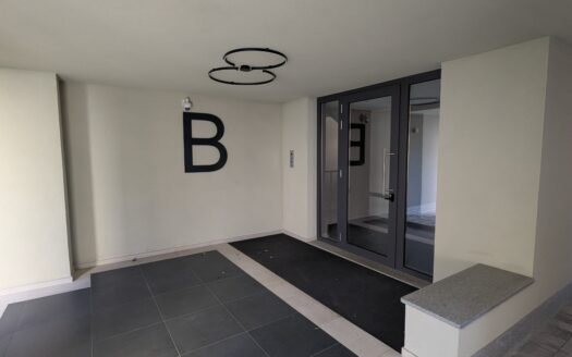 Elegante appartamento di nuova costruzione in classe A4 – con box e ampi balconi