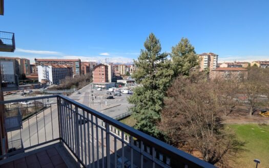 Regio Parco – Via Cravero – luminoso e ampio appartamento