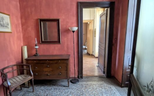 Elegante appartamento d’epoca a due passi da Piazza Solferino