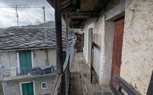 Casa indipendente in vendita a Colle San Giovanni – Viù
