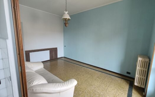 Don Bosco – affittasi bilocale in Via Capua
