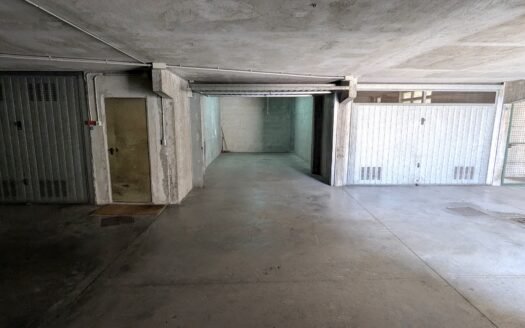 Stellantis/Corso Unione Sovietica – ampio box