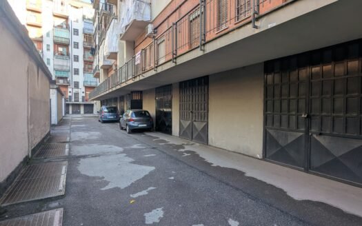 Borgo Filadelfia – ampio magazzino