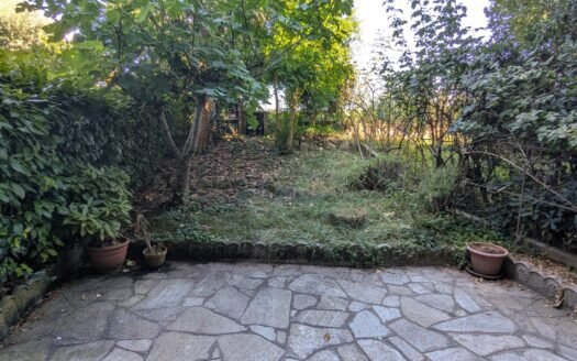 Chieri – Zona Roaschia – Villetta a schiera con giardino privato e autorimessa doppia