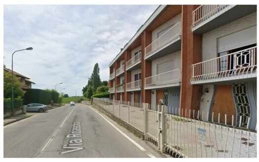 Chieri – Zona Roaschia – Villetta a schiera con giardino privato e autorimessa doppia