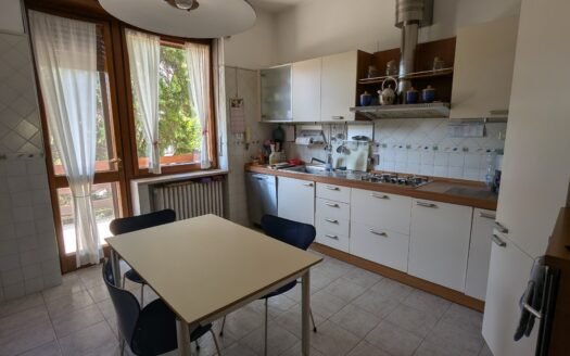 Pino torinese – elegante villa immersa nel verde