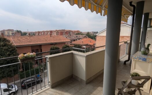 Nichelino – Affascinante appartamento bilivelli in classe energetica A2 con terrazzi, box e cantina
