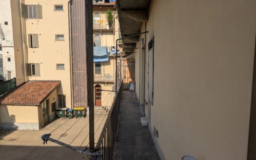 Comodo al centro storico – bilocale nuovo – arredato